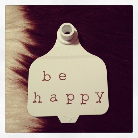 [be%2520happy%255B3%255D.jpg]