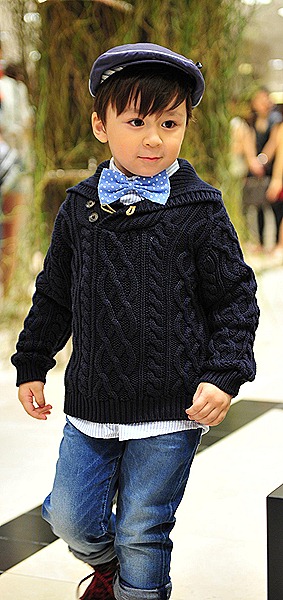 Massimo Dutti Autumn Winter 2011 2012 Boys Cable sweater jeans shir cap bow tie