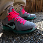 nike lebron 9 ps elite grey candy pink 4 01 LeBron 9 P.S. Elite Miami Vice Official Images & Release Date