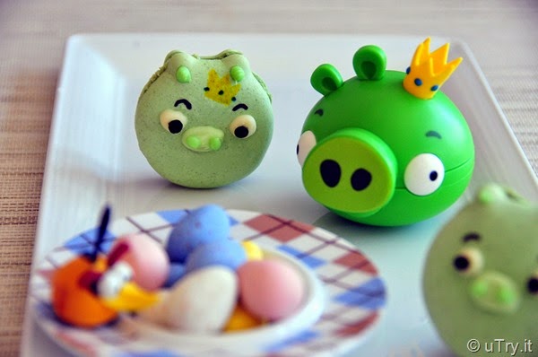 Angry Birds Piggy French Macarons   http://uTry.it