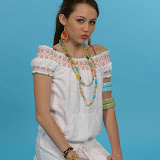 29823_mileycyrus_anthonycutajar11_122_972lo_2.jpg