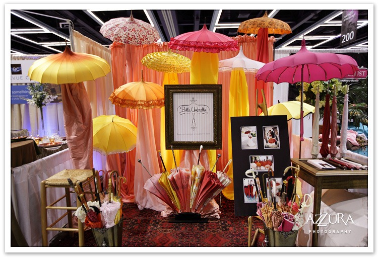 [umbrella-09_SWS11_Bella_Umbrella_Boo%255B2%255D.jpg]