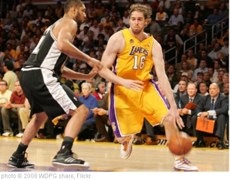 'Paul Gasol' photo (c) 2008, WDPG share - license: http://creativecommons.org/licenses/by/2.0/
