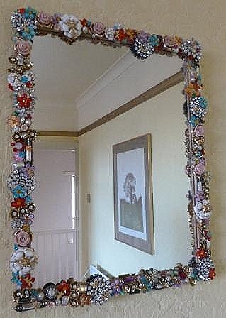 [Jewelled-Mirror-upcycled-mirror-recy%255B4%255D.jpg]