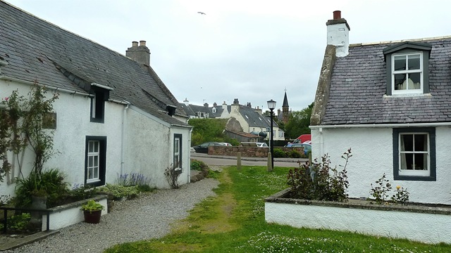 [cromarty%2520ice%2520house%2520and%2520school%2520tower%255B3%255D.jpg]