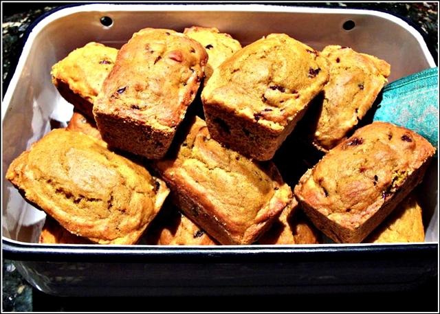 [NTOODay-Pumpkin-Bread-picniked-Custo%255B1%255D.jpg]