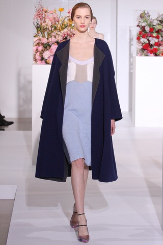 [jil_sander___pasarela__326207094_320x480%255B2%255D.jpg]
