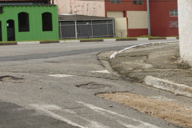 [TAMPA%2520ESGOSTO%2520REVERENDO%252005%255B9%255D.jpg]