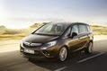 2012-Opel-Zafira-Tourer-1