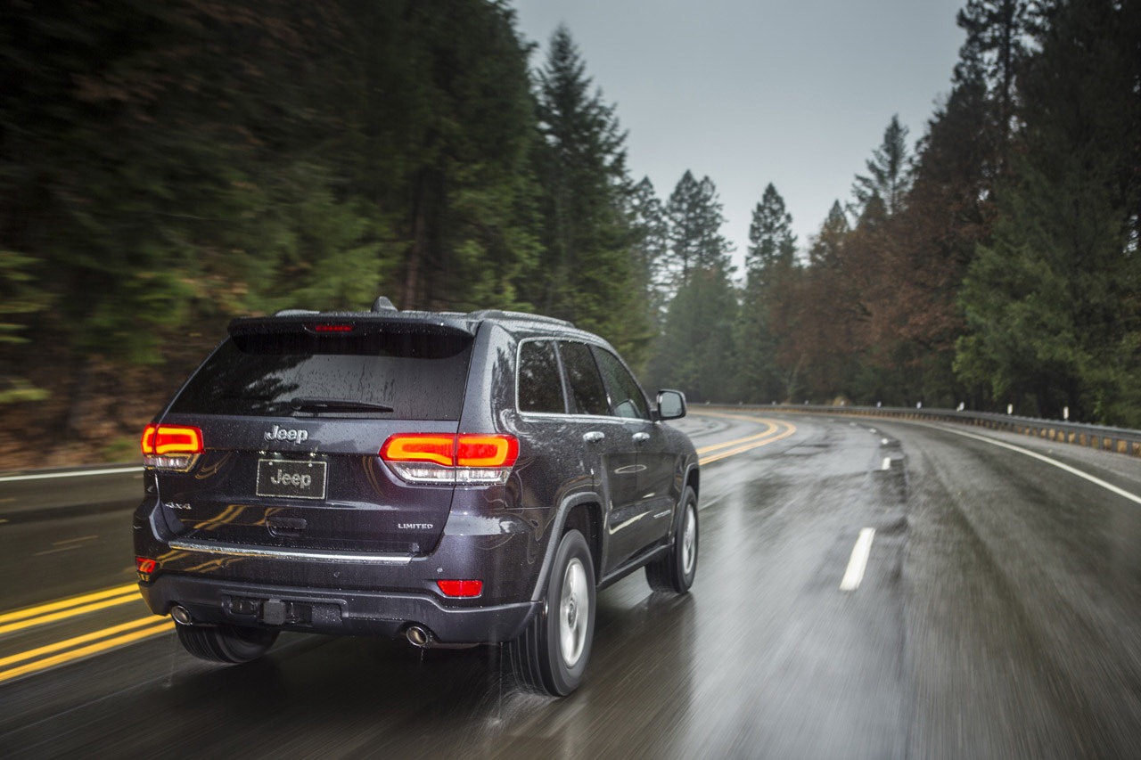2014-Jeep-Grand-Cherokee-32[6].jpg