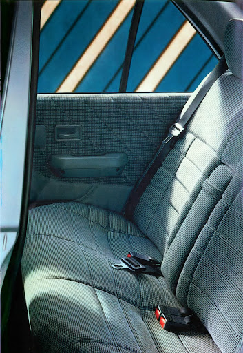 Opel_Ascona_1985 (9).jpg