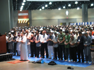 A very big congregation for 'Ishaa...a little blurry