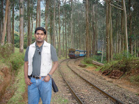 A running train right behind me! :O