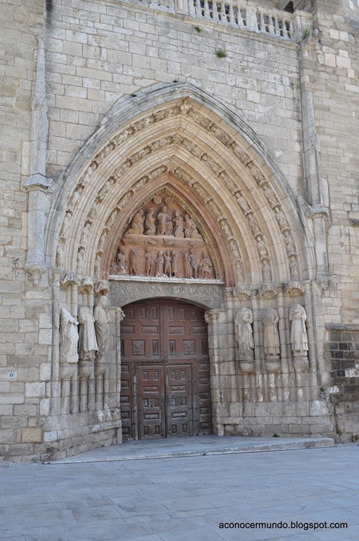 [105-Burgos.-Iglesia-de-San-Esteban.-%255B2%255D.jpg]
