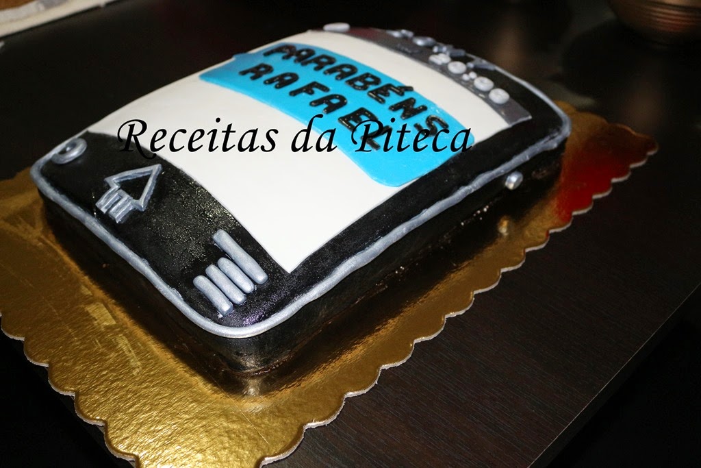 [Bolo%2520telem%25C3%25B3vel-lateral%255B4%255D.jpg]