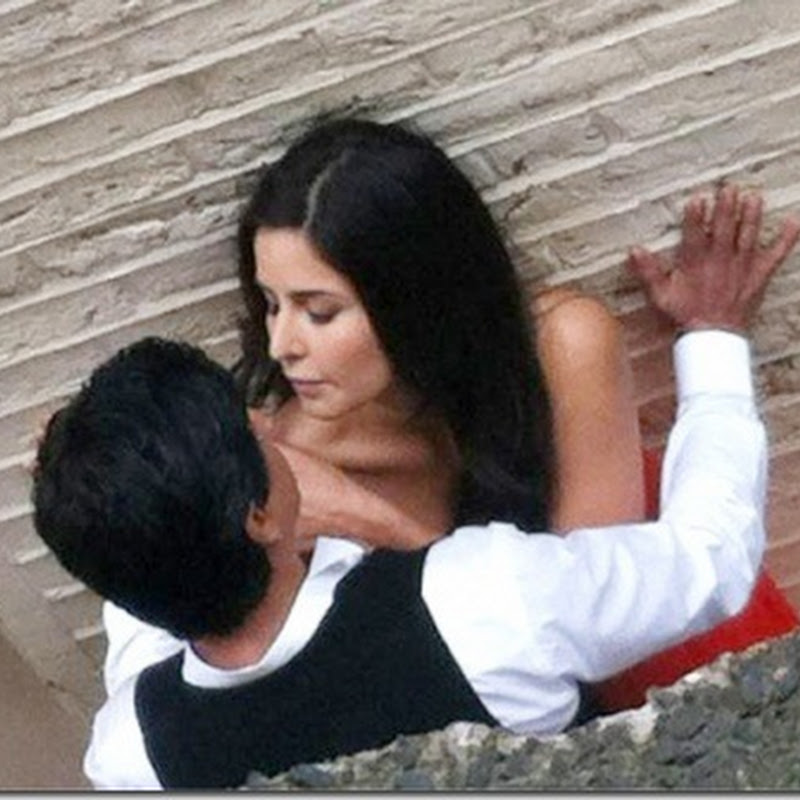 Srk & Katrina Kaif romantic stills!