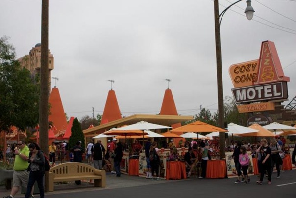 cozy cone motel