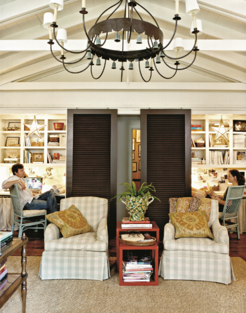 [family-room-work-stations-built-in-o%255B2%255D.png]