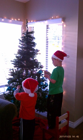 [decorating%255B2%255D.jpg]