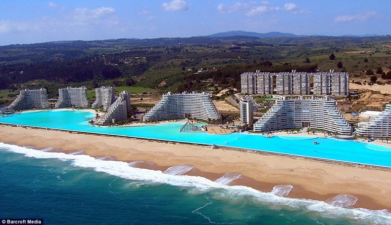  أكبر حمام سباحة فى العالم فى دولة شيلى سياحة 2012 San-Alfonso-del-Mar-52