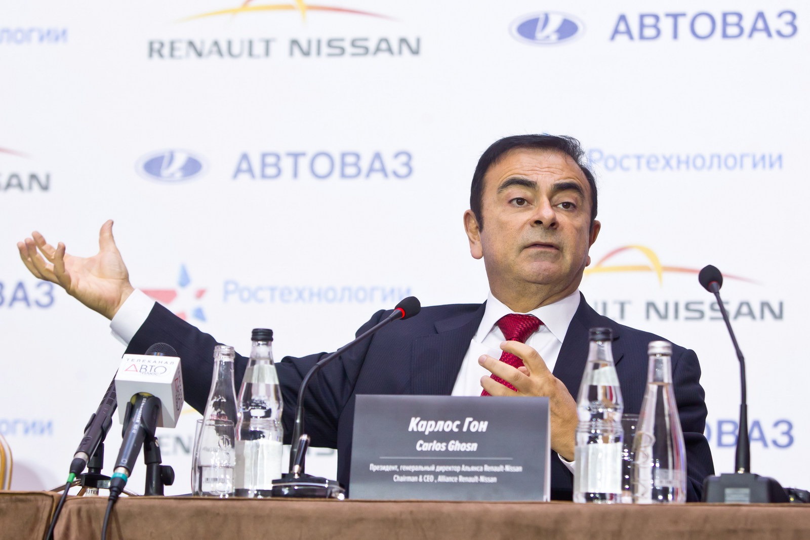 [Ghosn-AvtoVAZ-1%255B2%255D.jpg]