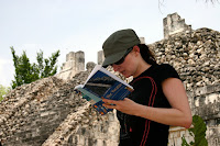 Tour guide 'chelle