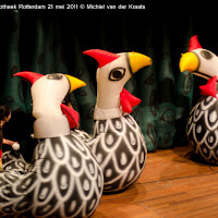 Boekids in de Bibliotheek Rotterdam 21 mei 2011. Bijzondere poppentheatervoorstelling uit BraziliË: Theatro Munganga met Bichos do Brasil.