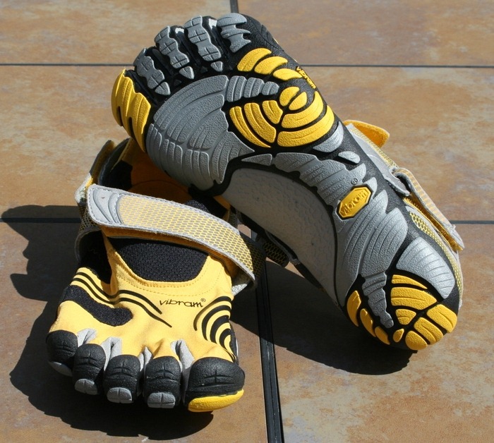 [Vibram%2520Fivefingers%2520Komodo%2520Sport%255B3%255D.jpg]