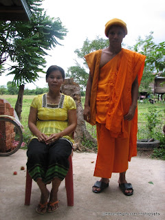  &ndash; Monk and Mom