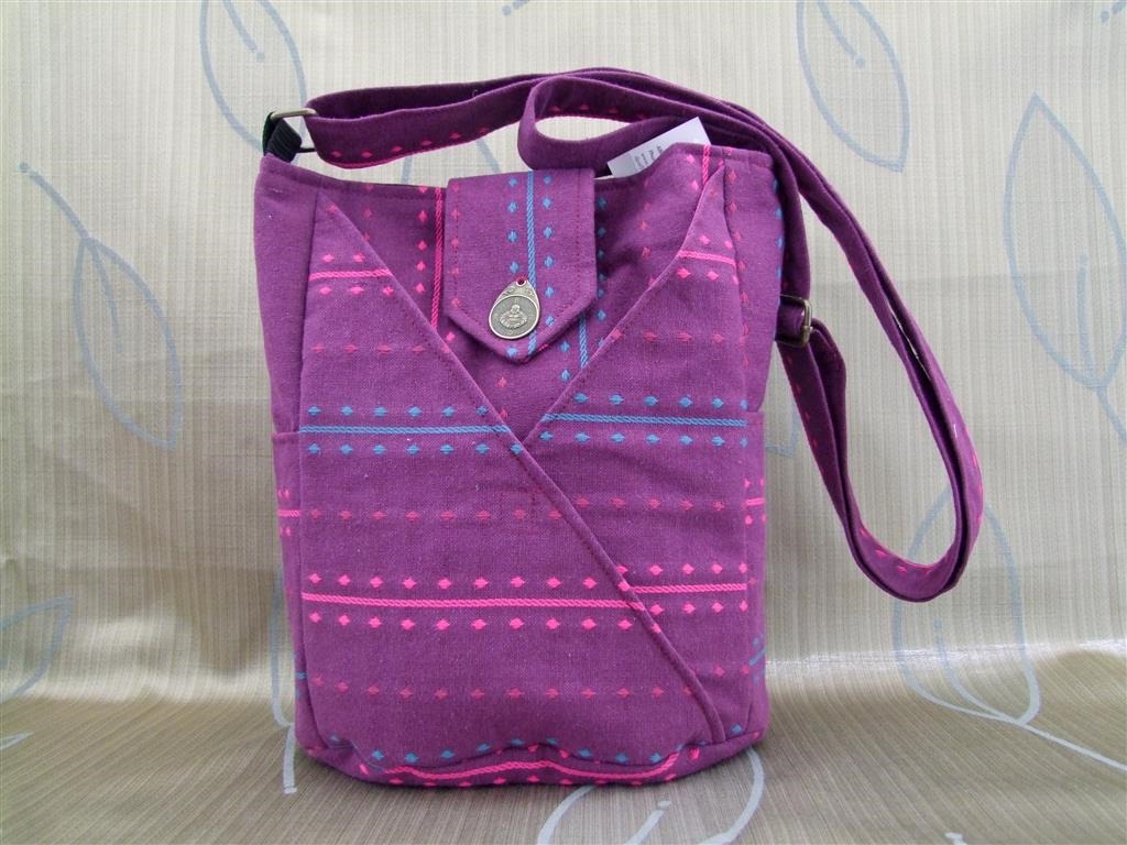 [bagonia2-Medium4.jpg]