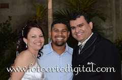 Fotos do evento Flavia e Claudir. Foto numero 5900 do estudio Foto Arte Digital, de Itaborai, RJ, que faz fotografia de casamentos (fotos de casamento), fotos de aniversario (fotografia de aniversario), fotos de 15 anos, fotos de criancas (fotografia infantil), fotos de eventos sociais, videos de casamento, videos de 15 anos, videos de making-of, videos de aniversario, video infantil (video de criancas) e videos de eventos sociais. Fotojornalismo e videojornalismo em Itaborai, RJ.