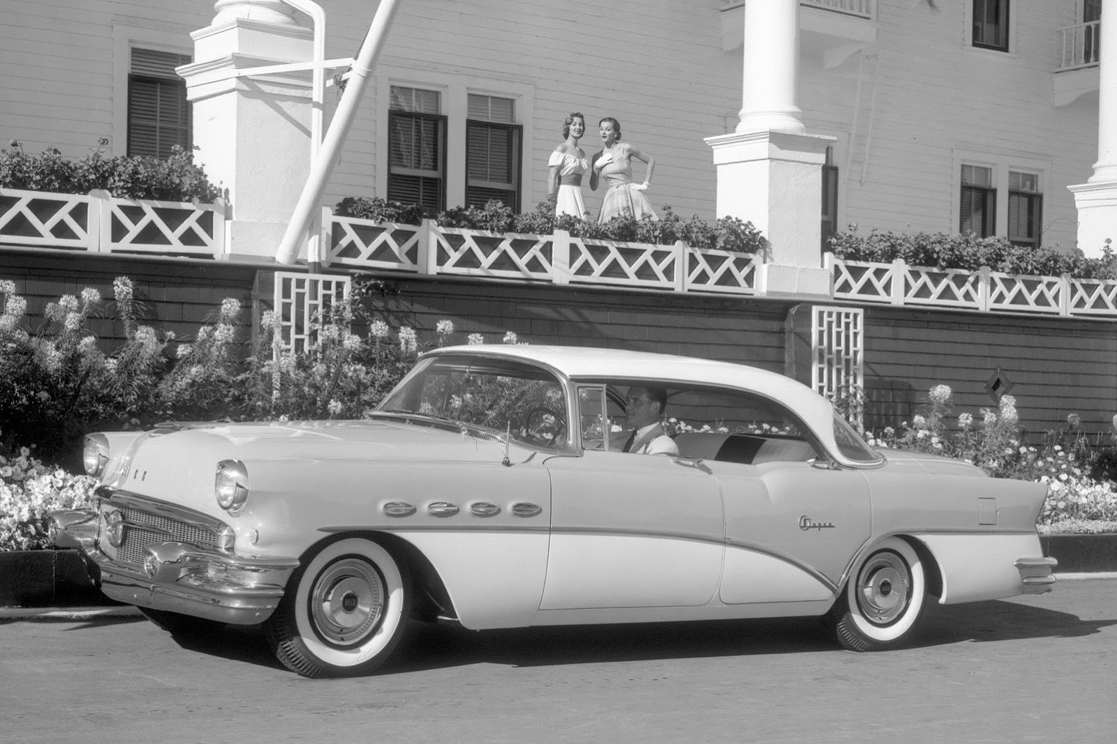 [1956-Buick-Super-Riviera1%255B2%255D.jpg]