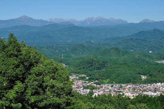 笠ヶ岳、槍ヶ岳、穂高連峰、焼岳