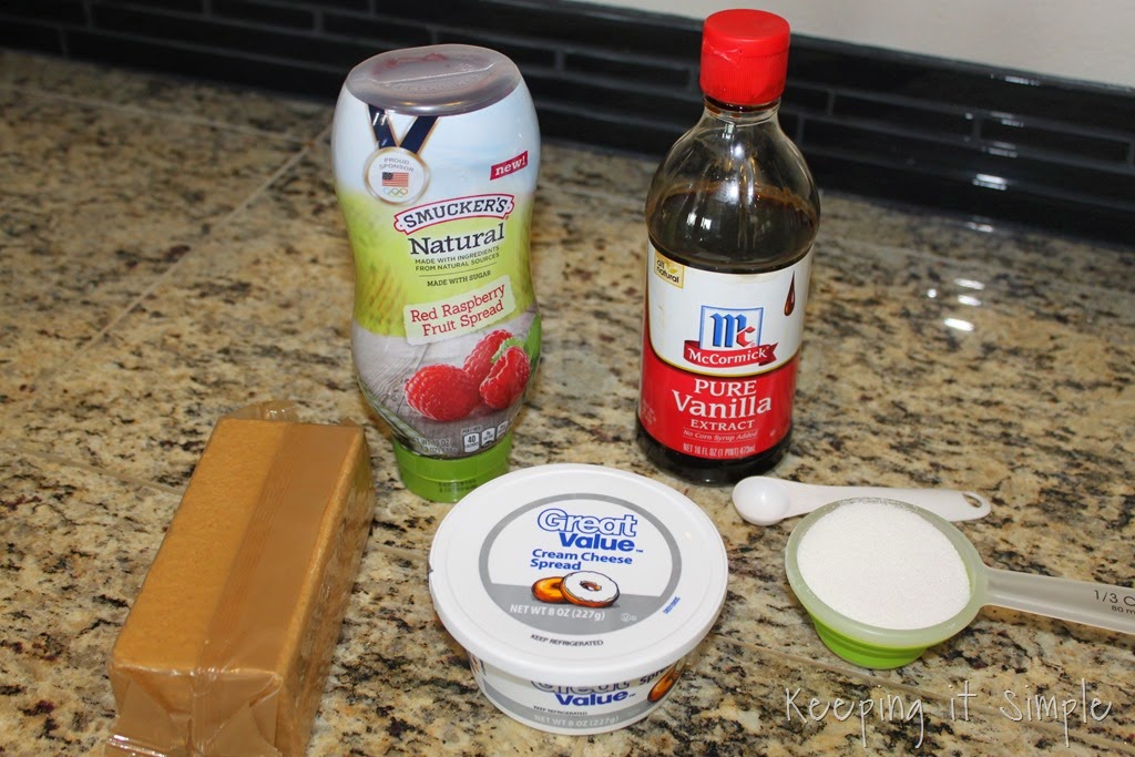 [Mini-Raspberry-Cheesecake%2520%2523SpreadALittleSunshine%2520%25283%2529%255B3%255D.jpg]