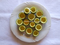 lcdr cilindri di zucchine svuotate lcdr cilindri di zucchine svuotate