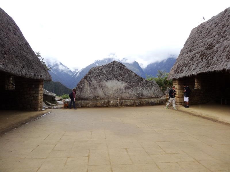 [Machu_Picchu_DSC022282.jpg]