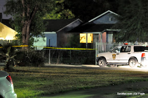 News_120610_QuadrupleHomicide_NIKON_Mav-022.JPG