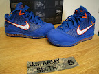 Yet Another Hardwood Classic / New York Knicks Nike LeBron VII nike air max lebron 7 pe hardwood royal 4 01 Yet Another Hardwood Classic / New York Knicks Nike LeBron VII