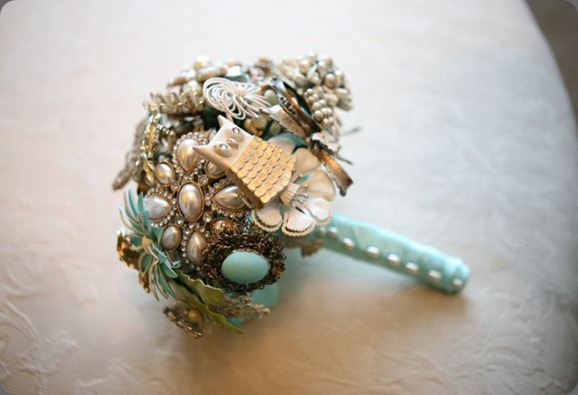 Blue Brooches amanda heer fantasy floral designs Blue Brooches amanda heer fantasy floral designs