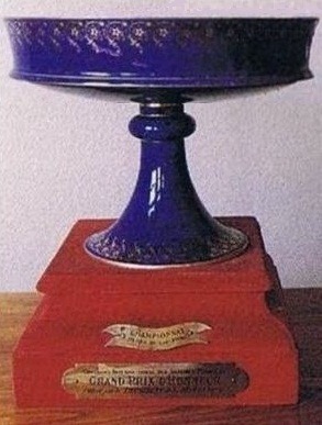 [1900-Taa-Svres1.jpg]