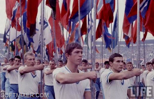 [young-people-of-the-ussr-17%255B22%255D.jpg]