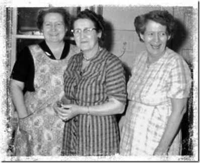 Kitchen Grandmothers