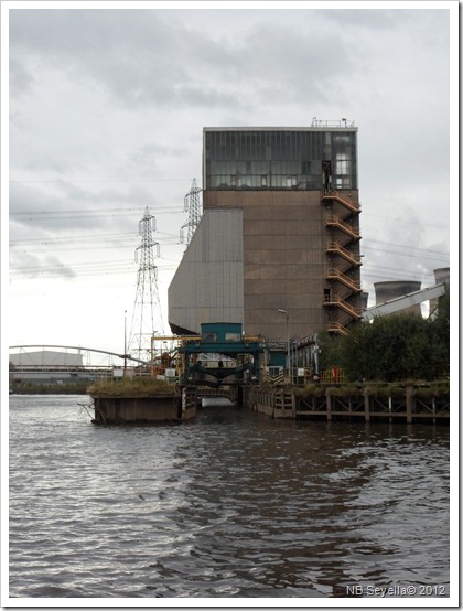 SAM_3567 Ferrybridge Wharf SAM_3567 Ferrybridge Wharf