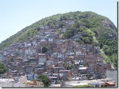 favela11-530x397