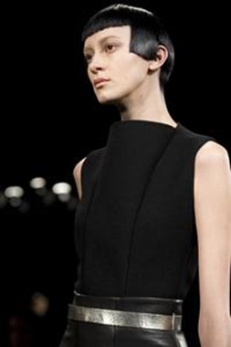 151339_222467_calvin_runway_bob_1_web_