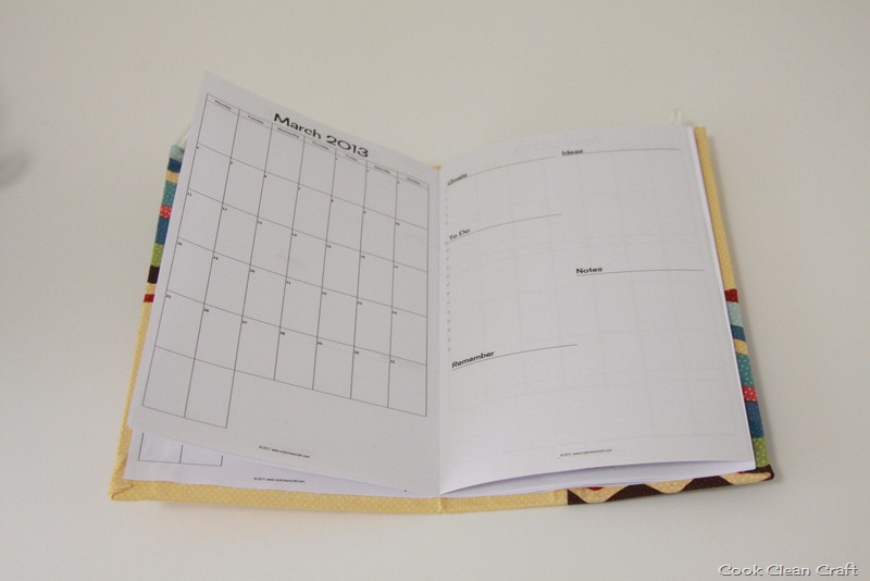 [Fabric%2520Covered%2520Monthly%2520Planner%2520Tutorial%2520%252812%2529%255B15%255D.jpg]