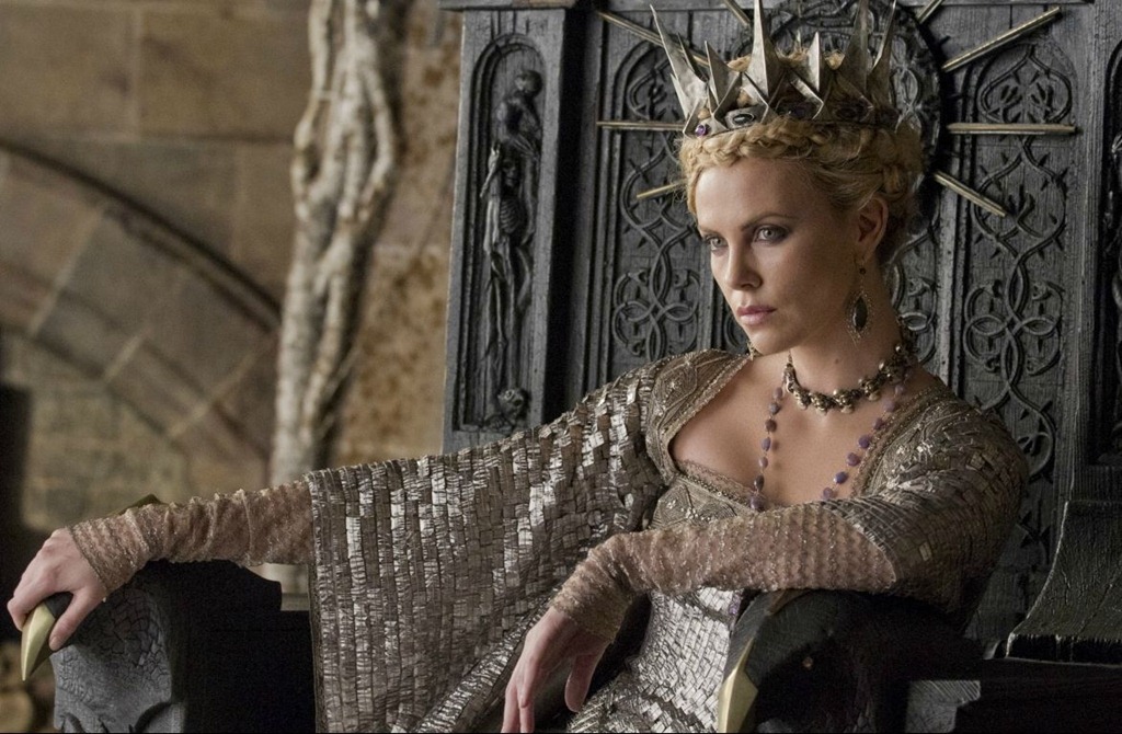 [609959-2012_snow_white_and_the_huntsman_001%255B2%255D.jpg]