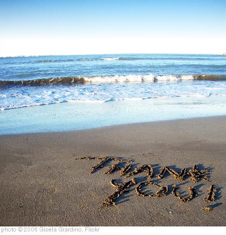 'giving thanks' photo (c) 2006, Gisela Giardino - license: http://creativecommons.org/licenses/by-sa/2.0/