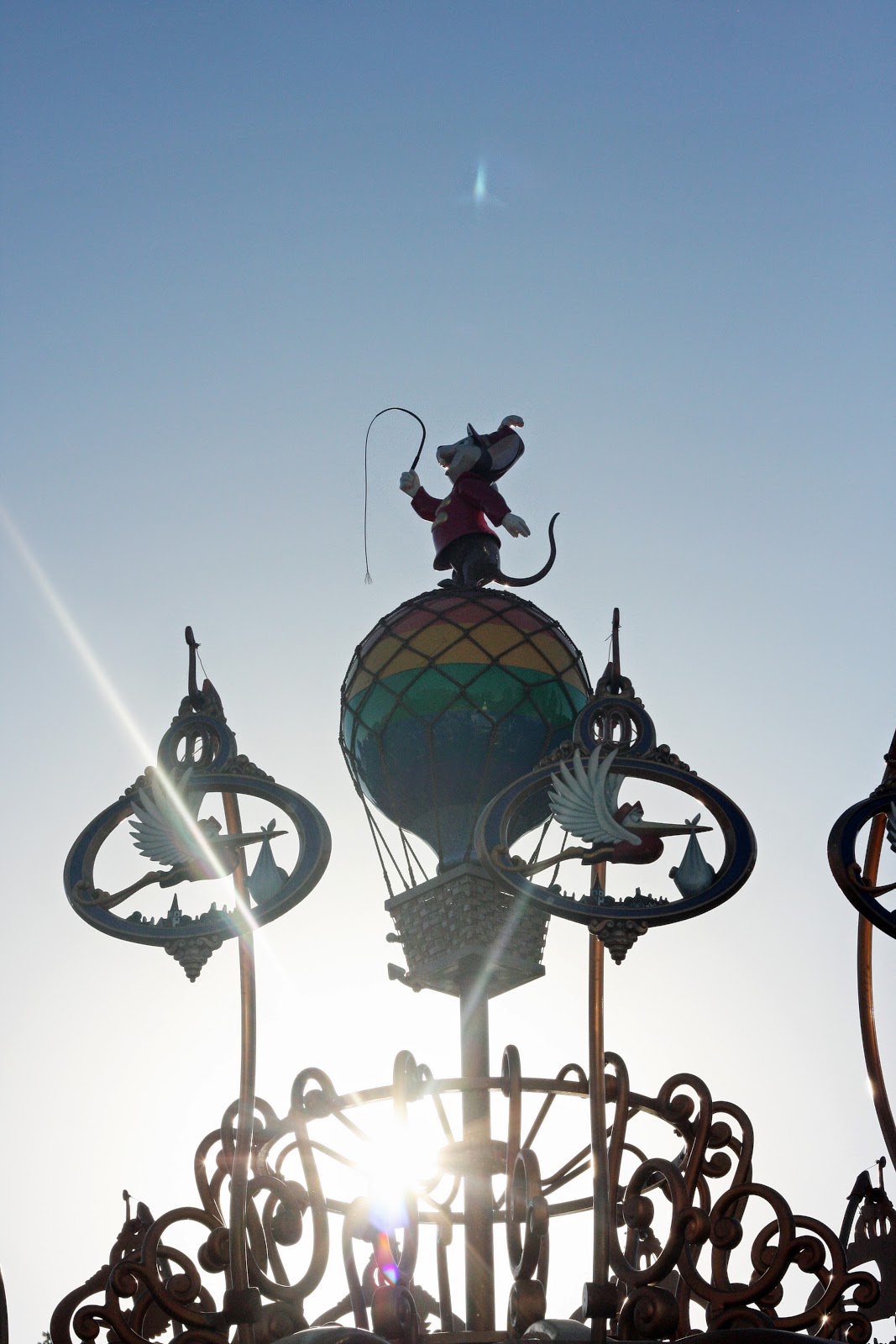 [dumbo%2520ride%2520top%255B3%255D.jpg]