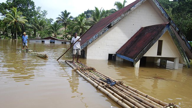 The Fijian city of Nadi was hit by strong floods, 26 January 2012.  AP / Fiji Times